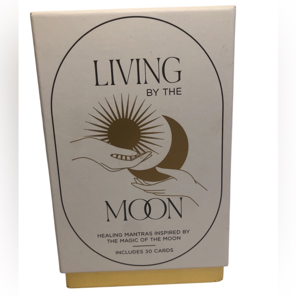 Oracle Cards Living by the moon cards-healing mantras by the magic of the moon